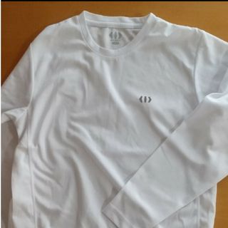 値下げ　SPEEV　長袖Tシャツ　S　中古品(Tシャツ/カットソー(七分/長袖))