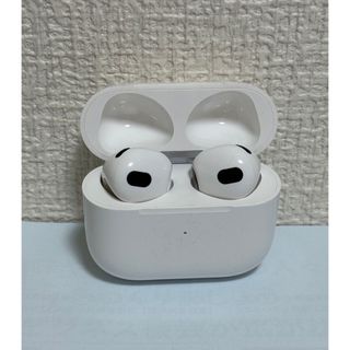 アイフォーン(iPhone)のairpods3 AirPods 第三代(PC周辺機器)