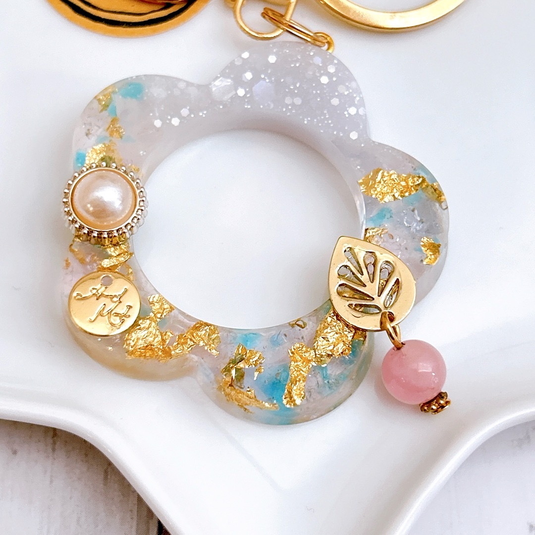 ハンドメイド レジン 琉球ガラス キーホルダー アクセサリー ハンドメイド レジン 琉球ガラス キーホルダー アクセサリー