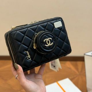 シャネル(CHANEL)の人気美品シャネル☆トートバッグショルダーバッグ ☆ほぼ未使用 ノベルティ(ロングワンピース/マキシワンピース)