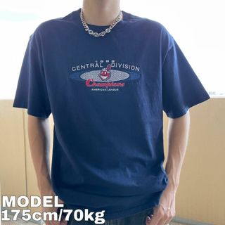 メジャーリーグベースボール(MLB)のインディアンス MLB Tシャツ 刺繍 ワフー酋長 ネイビー 90s 9384(Tシャツ/カットソー(半袖/袖なし))