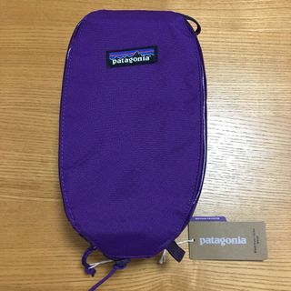 新品 パタゴニア ブラックホールキューブ スモール PATAGONIA 