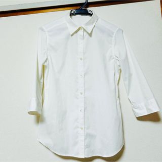 ユニクロ(UNIQLO)の白シャツ　カッターシャツ　Yシャツ　七分丈(シャツ/ブラウス(長袖/七分))