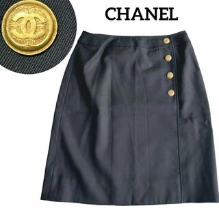 シャネル(CHANEL)のCHANEL ラップスカート ココマーク 金ボタン 裏地シルク フランス製 40(ひざ丈スカート)
