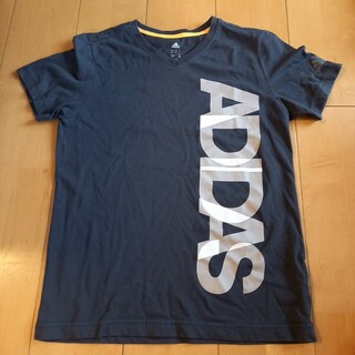 アディダス(adidas)のアディダス Tシャツ 160cm(Tシャツ/カットソー)