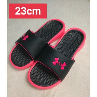 アンダーアーマー(UNDER ARMOUR)のアンダーアーマー サンダル 23cm ブラック ピンク シャワーサンダル(サンダル)