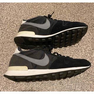 NIKE - NIKE スニーカー 23.5センチ