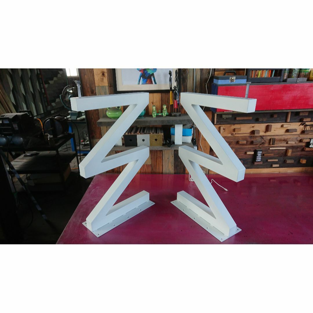 マットホワイトでアイアンな極太鉄脚♪ 50×400×650mm ZZ型 2脚ve マットホワイトでアイアンな極太鉄脚♪ 50×400×650mm ZZ型 2脚ve