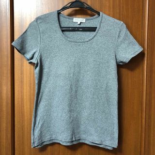 美品　セオリアのグレーのシンプルなTシャツ(タンクトップ)