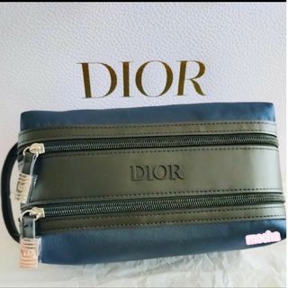 クリスチャンディオール(Christian Dior)の【新品未使用】DIOR　ディオール　ポーチ　大容量　手持ち　ダブルロゴ入りジップ(セカンドバッグ/クラッチバッグ)