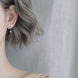 ♥️人気商品♥️ハート 大人可愛い スタッドピアス シンプル 韓国 スター