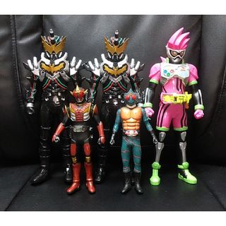 バンプレスト(BANPRESTO)のセット販売 仮面ライダービルドナイトローグ 仮面ライダーエグゼイド他 ②(特撮)