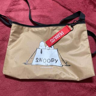 SNOOPYショルダーバック(ショルダーバッグ)