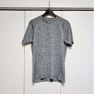 ユニクロ(UNIQLO)のUNIQLO ドライメッシュ グレー Tシャツ S ユニクロ(Tシャツ/カットソー(半袖/袖なし))