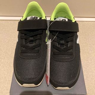 ニューバランス(New Balance)の新品タグ付き‼️ニューバランス　kids スニーカー　20.5cm(スニーカー)