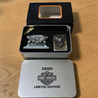 ジッポー(ZIPPO)のHARLEY-DAVIDSON ZIPPO 限定版 台座付 No.10043(タバコグッズ)