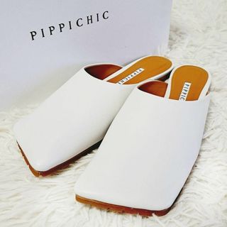 ピッピシック(PIPPICHIC)のPIPPICHIC 未使用✨リンダ スクエアトゥ レザーサンダル 白 36.5(サンダル)