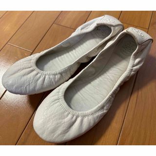 Tory Burch(シルバー/銀色系)のフリマアイテム一覧 Tory Burch(シルバー/銀色系)のフリマアイテム一覧