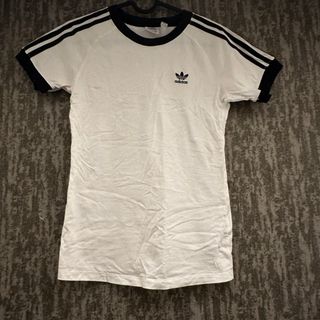 アディダス(adidas)のTシャツ(Tシャツ(半袖/袖なし))