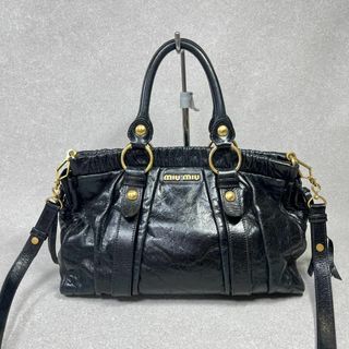 ミュウミュウ(miumiu)のミュウミュウ ギャザー ハンドバッグ 2way ショルダー 金具ゴールド 黒(ハンドバッグ)