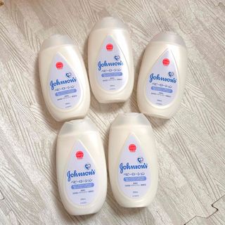 ジョンソンベビー(Johnson Baby)の新品未使用　ベビーローション　まとめ売り(ベビーローション)