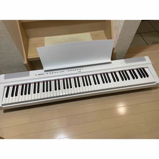 ヤマハ(ヤマハ)の早い者勝ち！美品  YAMAHA P-125 電子ピアノ！(電子ピアノ)