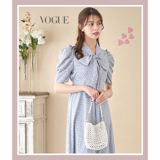 tocco - 【新品タグ付き】トッコ♡ボウタイリボンパワーショルダーフラワープリントワンピース