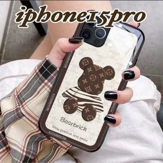 iPhone15proケース くま 韓国 モノグラム 可愛い ブラウン(iPhoneケース)