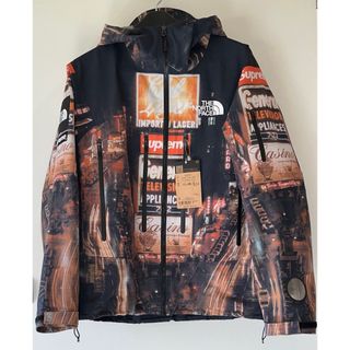 シュプリーム(Supreme)のsupreme TNF Shell Jaket Times Square L(マウンテンパーカー)