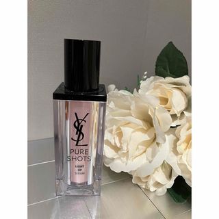 イヴサンローラン(Yves Saint Laurent)のピュアショット ライトセラム　30ml(美容液)