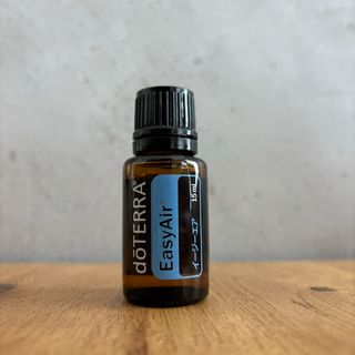 ドテラ(doTERRA)の本日発送🤍ドテラ イージーエア 15ml(アロマオイル)