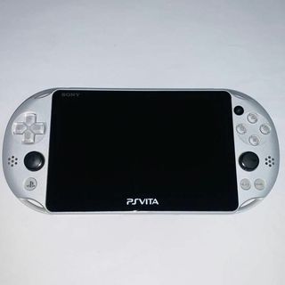 【205】 PS Vita Wi-Fiモデル シルバー(携帯用ゲーム機本体)