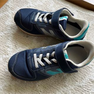 ニューバランス(New Balance)のニューバランス　キッズ　スニーカー　22センチ(スニーカー)