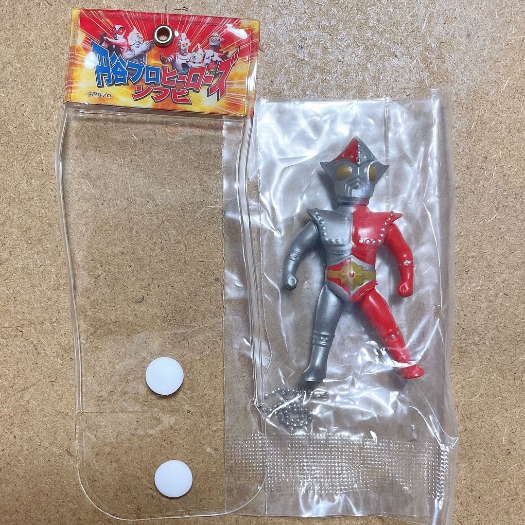 円谷プロヒーローズソフビ ボールチェーンマスコット ジャンボーグ9 エンタメ/ホビーのフィギュア(特撮)の商品写真