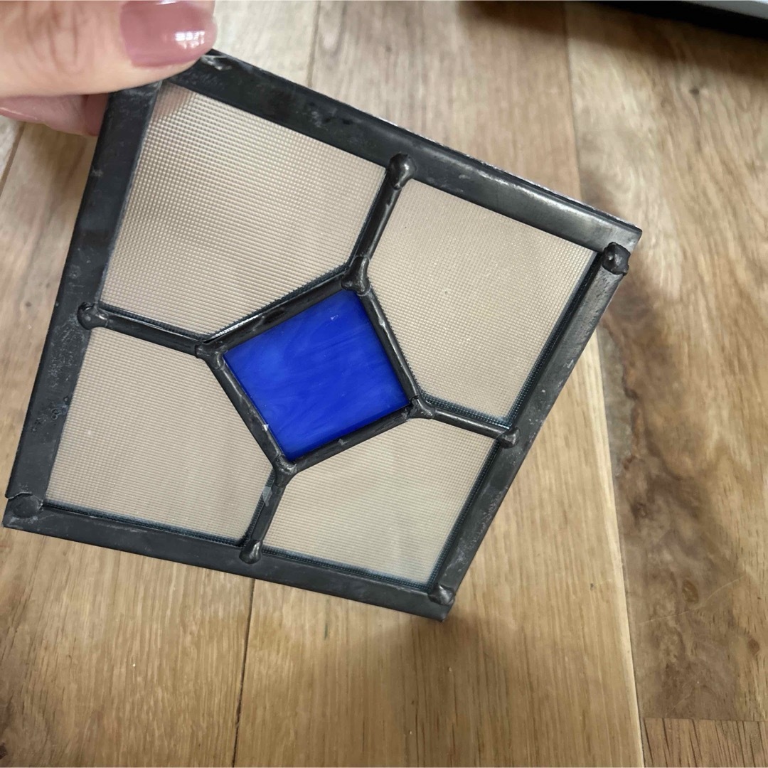 アンティーク風 輸入 ステンドグラス ガラス ダイヤ 青 アンティーク風 輸入 ステンドグラス ガラス ダイヤ 青