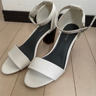JEANASIS(サンダル)のフリマアイテム一覧 JEANASIS(サンダル)のフリマアイテム一覧