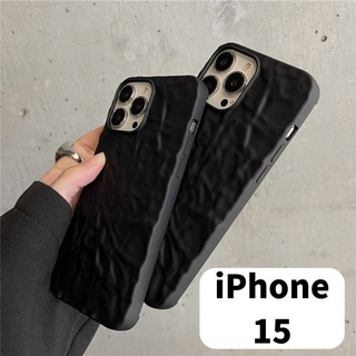 【大人気】iPhone15　ケース　レザー調　ブラック　おしゃれ　保護　黒(iPhoneケース)