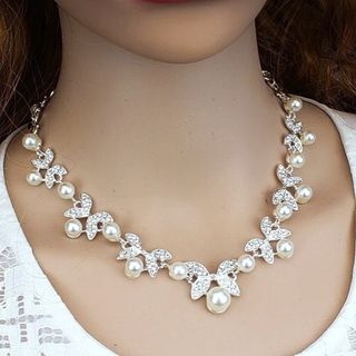 【アクセサリーセット】　ネックレス　ピアス　蝶　シルバー　結婚式　ドレス(その他)