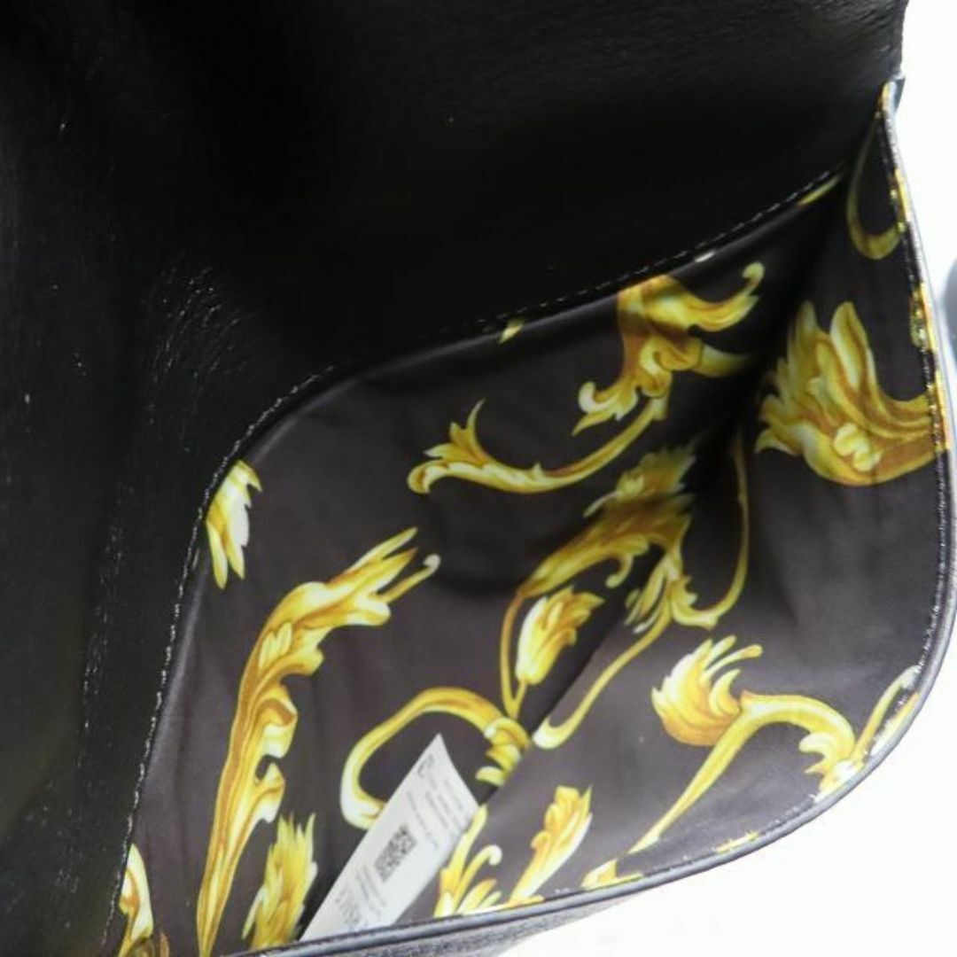 VERSACE - 未使用品VERSACEナイロントートバッグポーチレザー VERSACE - 未使用品VERSACEナイロントートバッグポーチレザー