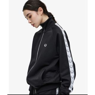 フレッドペリー(FRED PERRY)のFRED PERRY ジャージブルゾン S ブラック メンズ(ジャージ)