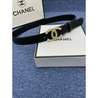 シャネル(CHANEL)の新品未使用  CHANEL ベルト カーフスキン ブラック ロゴ(ベルト)