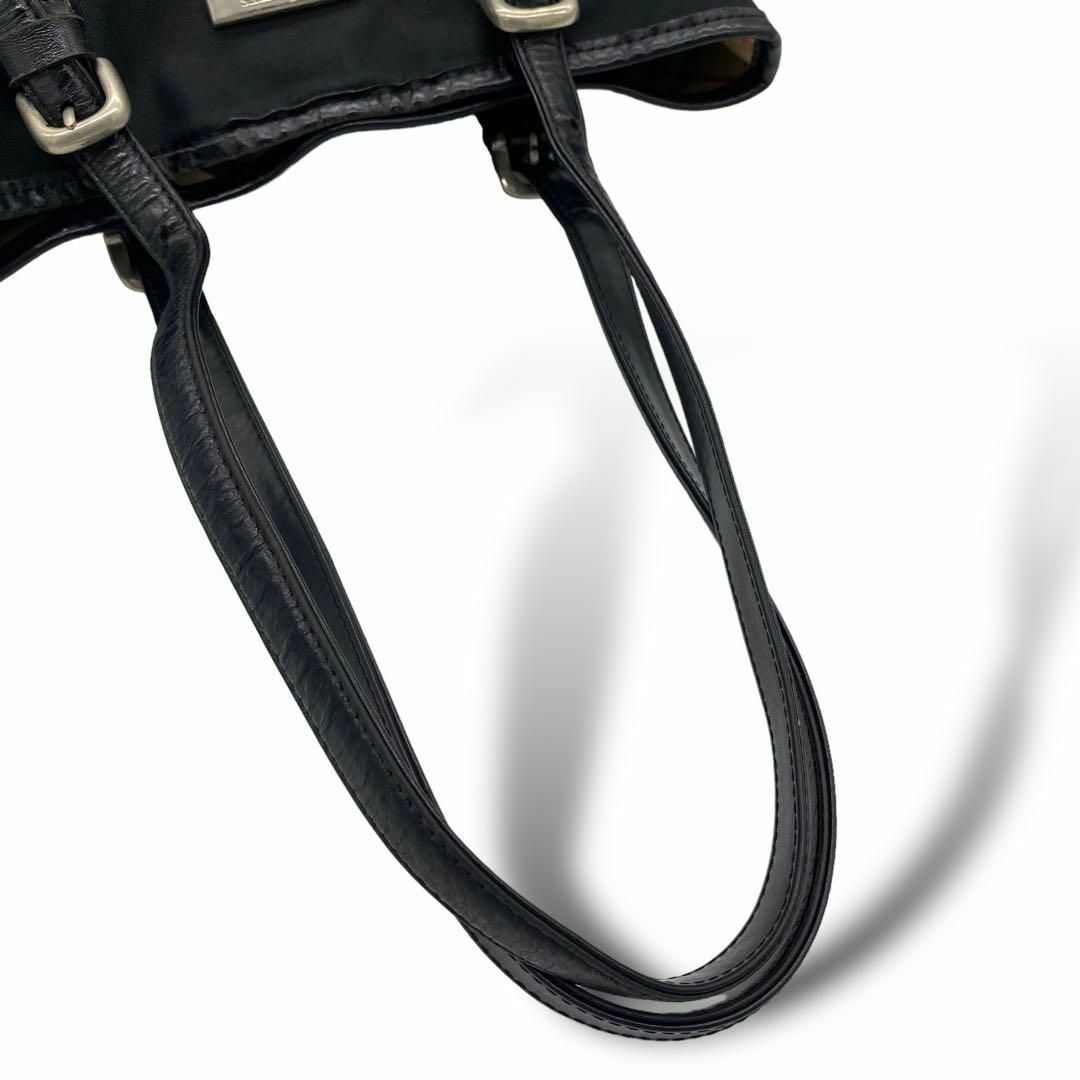 BURBERRYバーバリーブルーレーベルバケツ型トートバッグノバチェック 美品 BURBERRYバーバリーブルーレーベルバケツ型トートバッグノバチェック 美品