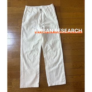 アーバンリサーチドアーズ(URBAN RESEARCH DOORS)の♡美品♡URBAN RESEARCHDOORS♡白パンツ　S(デニム/ジーンズ)