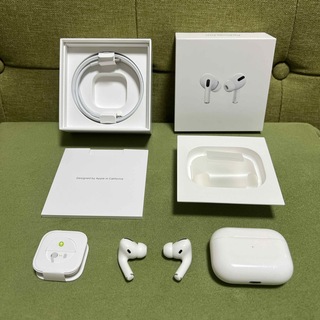 アップル(Apple)の純正 APPLE AirPods Pro 箱付き(ヘッドフォン/イヤフォン)