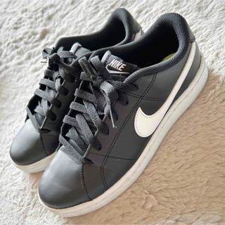 ナイキ(NIKE)のナイキ NIKE スニーカー レディース 22.5 黒 ブラック(スニーカー)