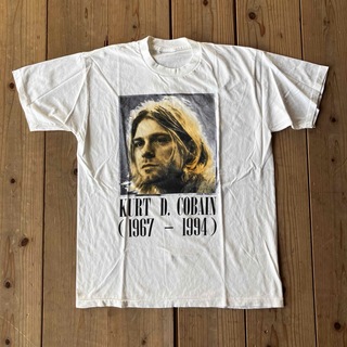 Nirvana ニルヴァーナ　カートコバーン　古着T Tシャツ(Tシャツ/カットソー(半袖/袖なし))