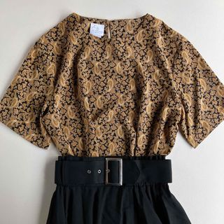 サンタモニカ(Santa Monica)のused レトロ ペイズリー柄 トップス 古着 ヴィンテージ vintage(Tシャツ/カットソー(半袖/袖なし))