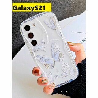 ギャラクシー(Galaxy)のGalaxyS21 ウェーブ なみなみ　蝶々プリント Galaxyケース(Androidケース)