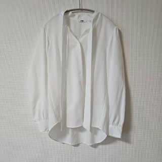 ユニクロ(UNIQLO)のUNIQLO　レーヨンボウタイブラウス(シャツ/ブラウス(長袖/七分))