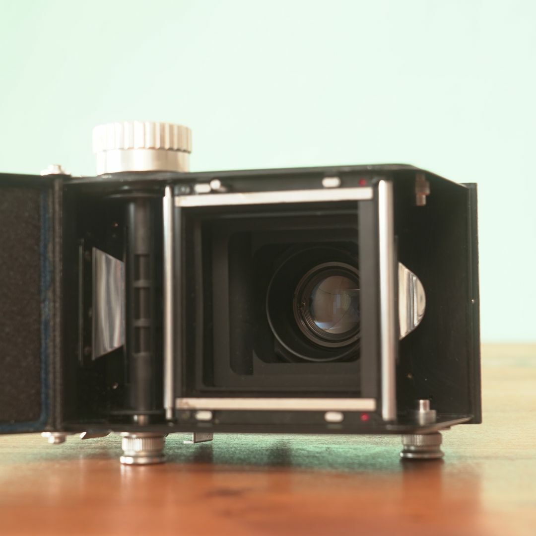 完動品◎RICOHFLEX NEW DIA 二眼レフ フィルムカメラ #739 完動品◎RICOHFLEX NEW DIA 二眼レフ フィルムカメラ #739